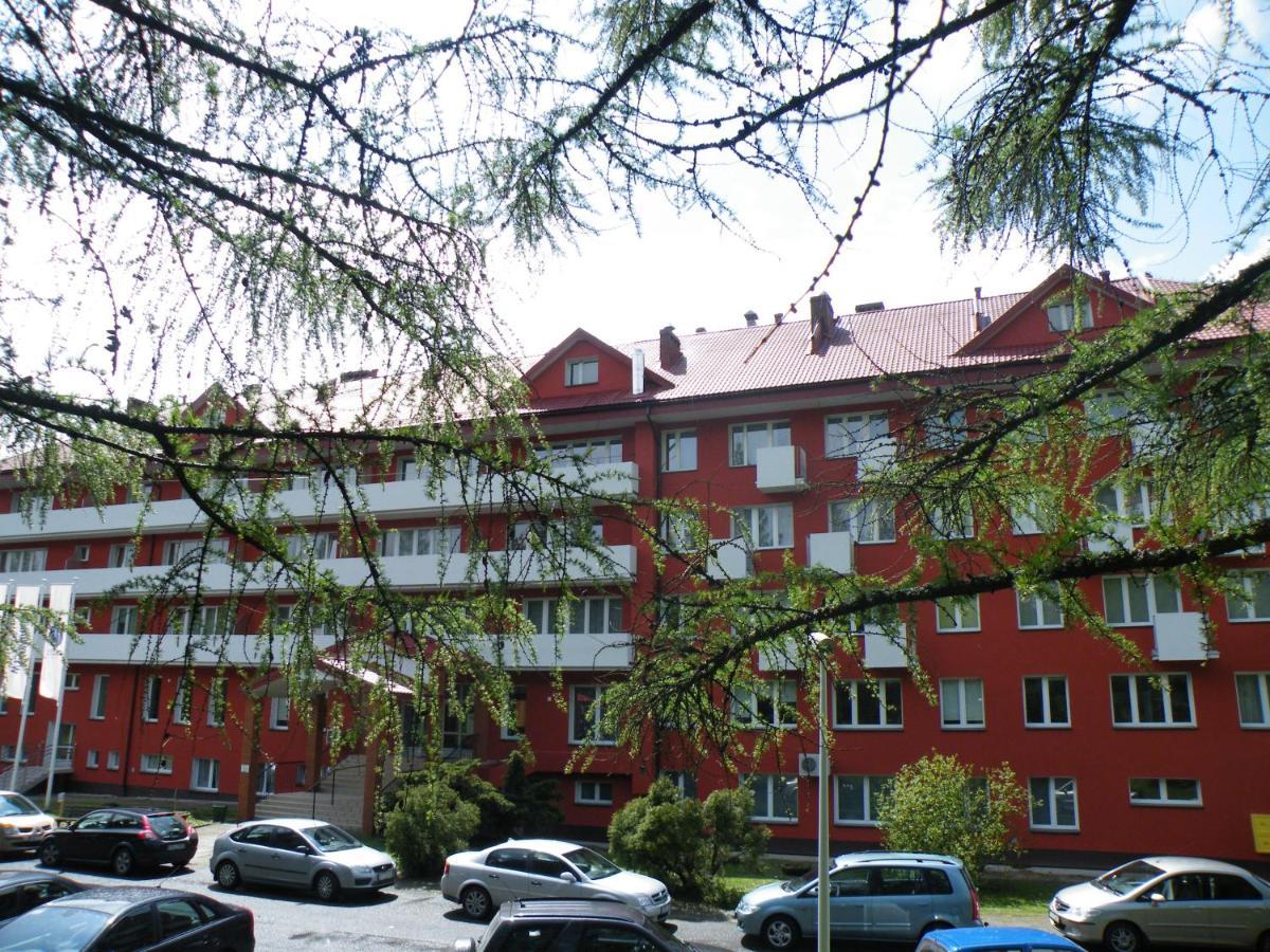 Готель Osrodek Uzdrowiskowy Beskid Висова-Здруй Екстер'єр фото